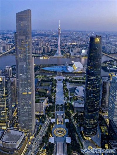了解深圳高端商务模特QQ群的最新动态 了解深圳高端商务模特QQ群的最新动态